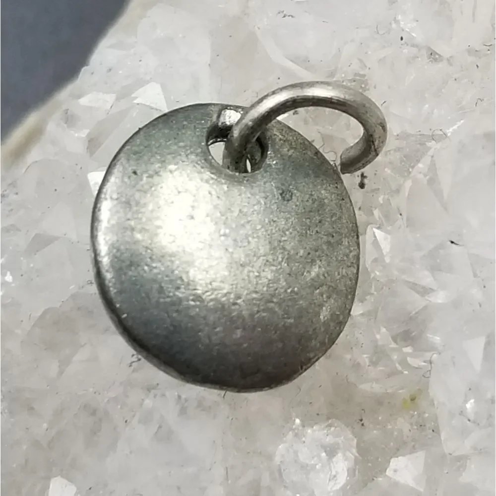 Silver talisman necklace pendant. P123